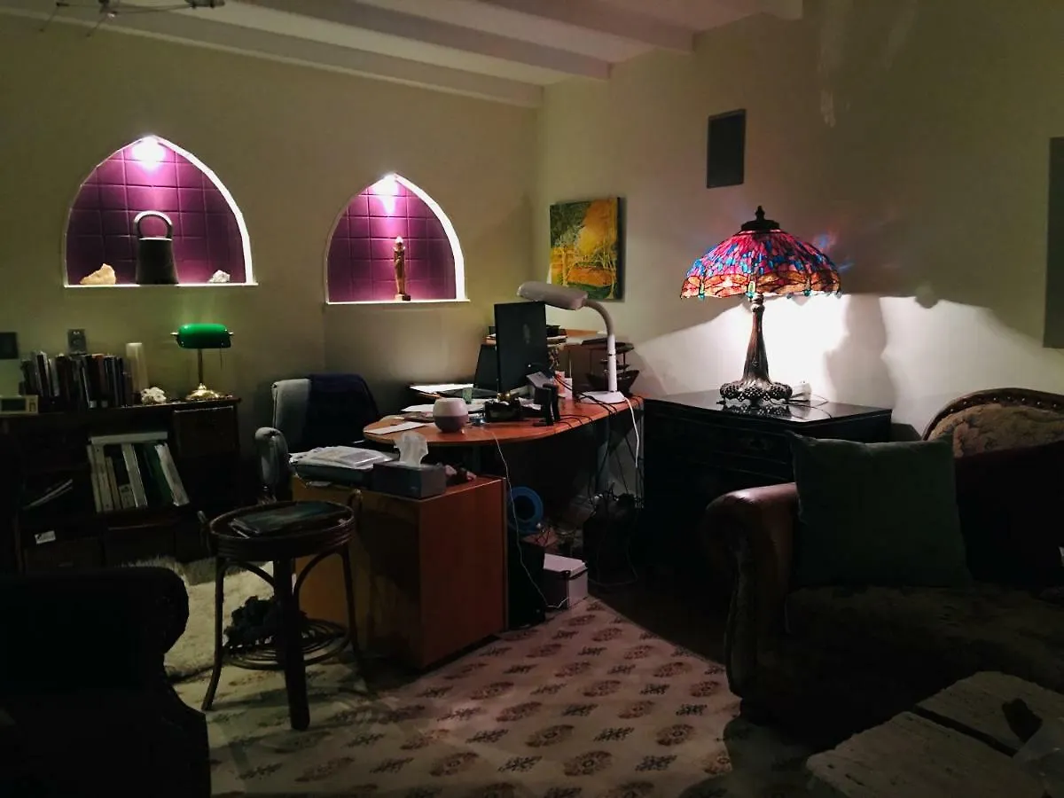 ベッド・アンド・ブレックファスト Mediterranean Edmonton B&B